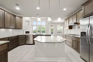 442 Jacksdaw Dr, Austin, TX 78737 - Photo 8