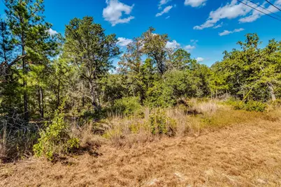 106 Wampum, Smithville, TX 78957 - Photo 2