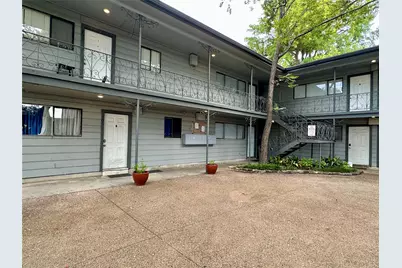 803 W 28th Street #106, Austin, TX 78705 - Photo 16