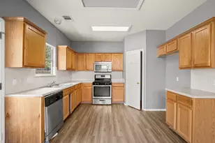 706 Johnny Bench Ct, Round Rock, TX 78665 - Photo 8