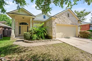 706 Johnny Bench Ct, Round Rock, TX 78665 - Photo 2