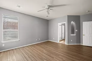 706 Johnny Bench Ct, Round Rock, TX 78665 - Photo 12