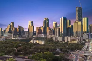 1505 Summit St, Austin, TX 78741 - Photo 2