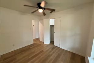 1204 Aransas St, Lockhart, TX 78644 - Photo 12