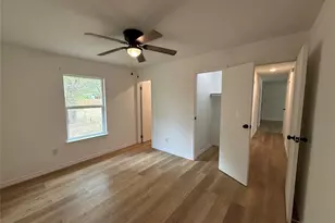 1204 Aransas St, Lockhart, TX 78644 - Photo 10