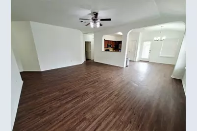 325 Comal Run, Hutto, TX 78634 - Photo 6