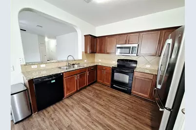 325 Comal Run, Hutto, TX 78634 - Photo 10