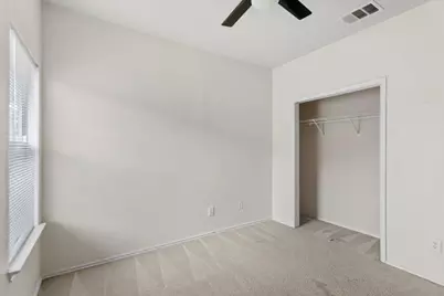 112 Flinn Street, Hutto, TX 78634 - Photo 10