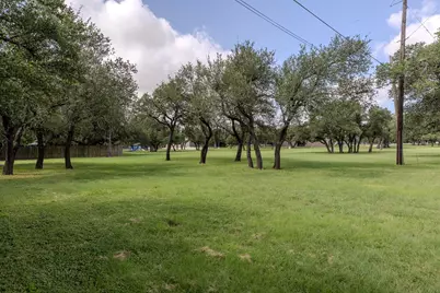 1000 Woodview Drive, Georgetown, TX 78628 - Photo 38