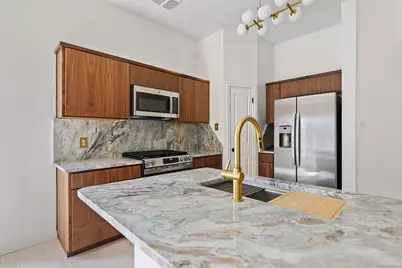 1000 Woodview Drive, Georgetown, TX 78628 - Photo 10