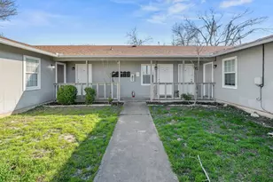 410 Thorndale, Taylor, TX 76574 - Photo 6