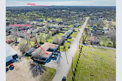 410 Thorndale #A, Taylor, TX 76574 - Photo 2