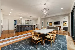 1015 Gaston Ave, Austin, TX 78703 - Photo 10