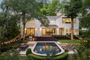 1015 Gaston Ave, Austin, TX 78703 - Photo 1