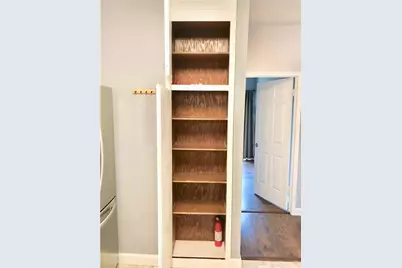 2414 Longview Street #303, Austin, TX 78705 - Photo 14