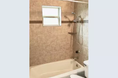 2414 Longview Street #303, Austin, TX 78705 - Photo 22