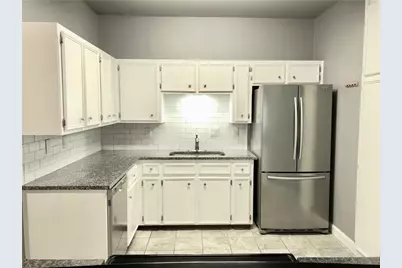 2414 Longview Street #303, Austin, TX 78705 - Photo 1