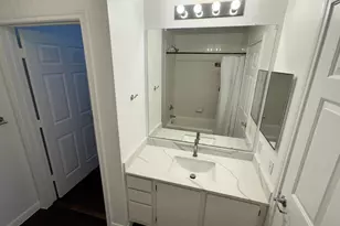 2320 Gracy Farms Ln, Austin, TX 78758 - Photo 12