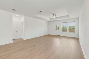 301 Celeste Wy, Liberty Hill, TX 78642 - Photo 6