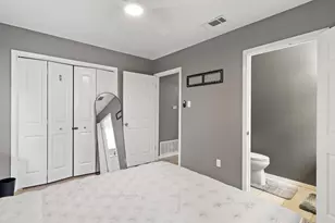 1182 Angelina St, Austin, TX 78702 - Photo 14