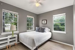1182 Angelina St, Austin, TX 78702 - Photo 18