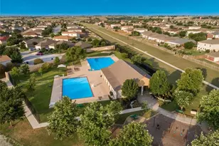 112 Perfect World Loop, Jarrell, TX 76537 - Photo 8