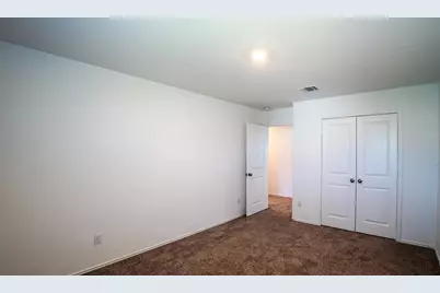 112 Perfect World Loop, Jarrell, TX 76537 - Photo 32