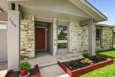 1307 Dove Haven Drive, Pflugerville, TX 78660 - Photo 2