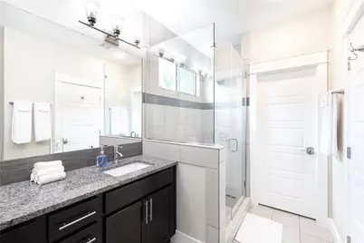 614 Terrell Hill Drive #D, Austin, TX 78704 - Photo 8