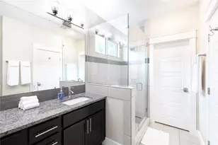 614 Terrell Hill Dr, Austin, TX 78704 - Photo 8