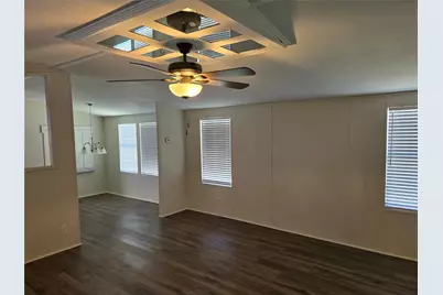 2807 Lone Tree Road, Victoria, TX 77901 - Photo 8