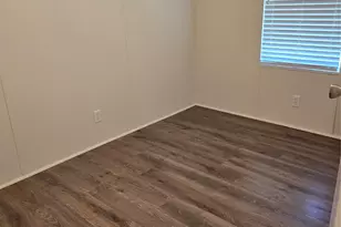 2807 Lone Tree Rd, Victoria, TX 77901 - Photo 12