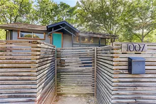 1007 Prospect Ave, Austin, TX 78702 - Photo 1