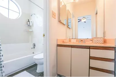 912 W 22nd Street #202, Austin, TX 78705 - Photo 12