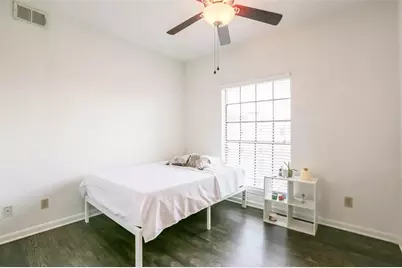 912 W 22nd Street #202, Austin, TX 78705 - Photo 10