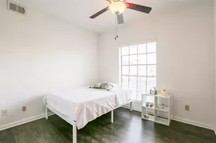 912 W 22nd St, Austin, TX 78705 - Photo 10