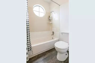 912 W 22nd Street #202, Austin, TX 78705 - Photo 8