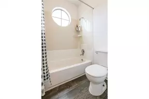 912 W 22nd St, Austin, TX 78705 - Photo 8