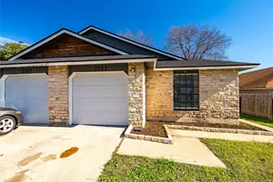 2003 Willowbend Dr, Round Rock, TX 78664 - Photo 2