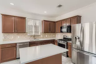 334 Nandina Dr, Buda, TX 78610 - Photo 10