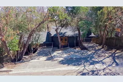 903-905 Hillyer Street, San Marcos, TX 78666 - Photo 2