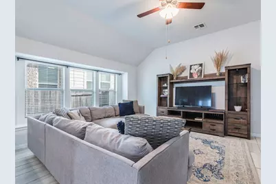 372 Spinnaker Loop, Kyle, TX 78640 - Photo 6