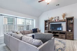 372 Spinnaker Loop, Kyle, TX 78640 - Photo 6