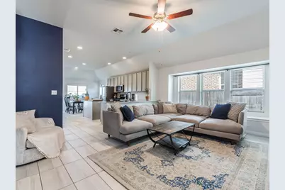 372 Spinnaker Loop, Kyle, TX 78640 - Photo 4