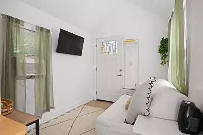 1167 Ridgeway Drive, Austin, TX 78702 - Photo 22