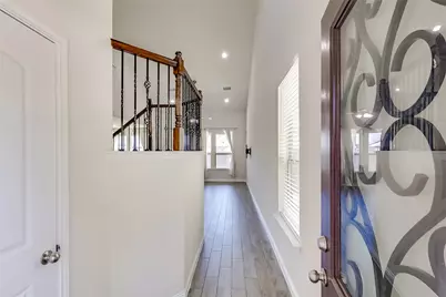 1005 Cold Bear Cove, Austin, TX 78748 - Photo 4