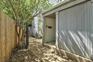 2404 McCall Rd, Austin, TX 78703 - Photo 2