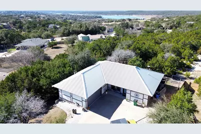 5704 Roundup Way, Lago Vista, TX 78645 - Photo 18