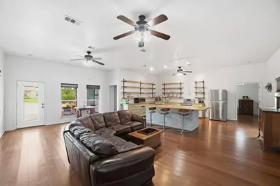 5704 Roundup Way, Lago Vista, TX 78645 - Photo 4