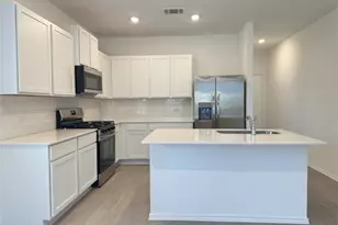 158 Cibolo Creek Loop, Bastrop, TX 78602 - Photo 4